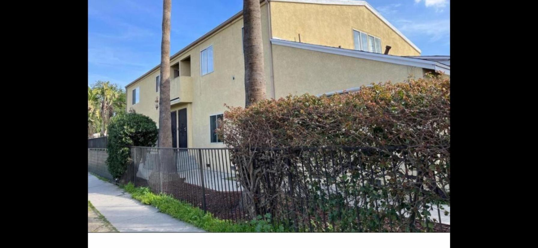 Lake Balboa 3 bedroom Cozy stay !
