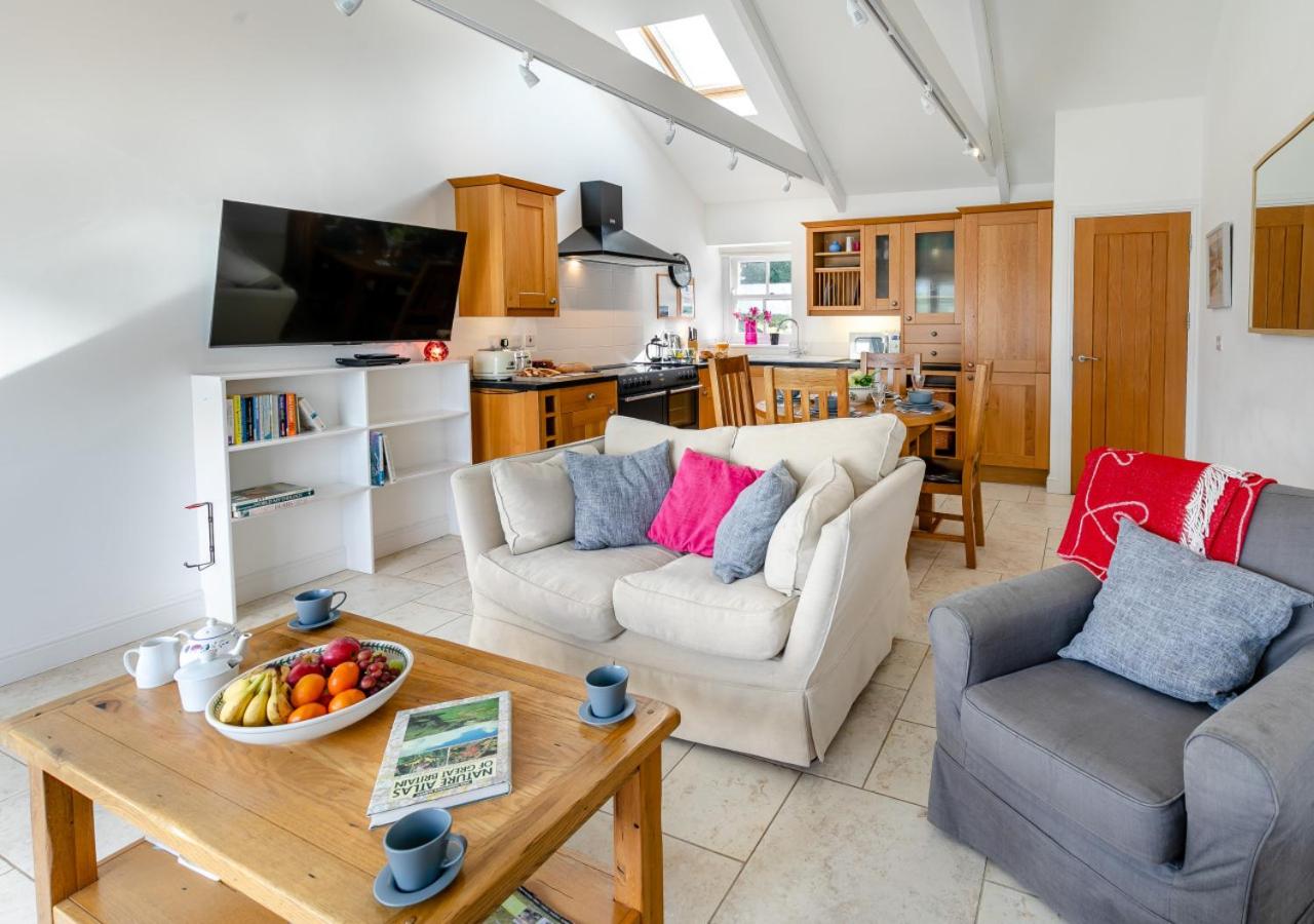 2 Bed in Polruan oc-cgart2