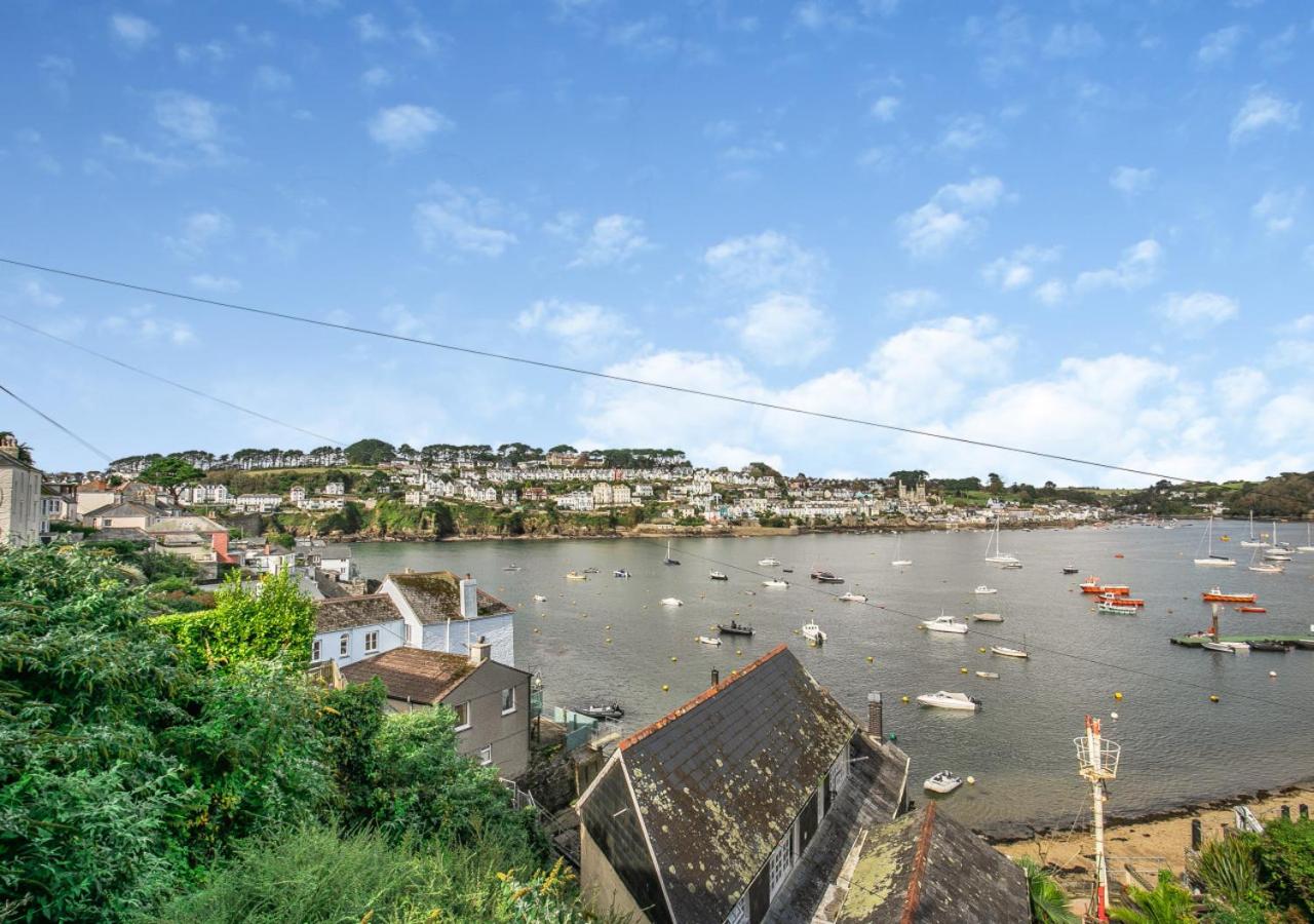 2 Bed in Polruan oc-cgart2