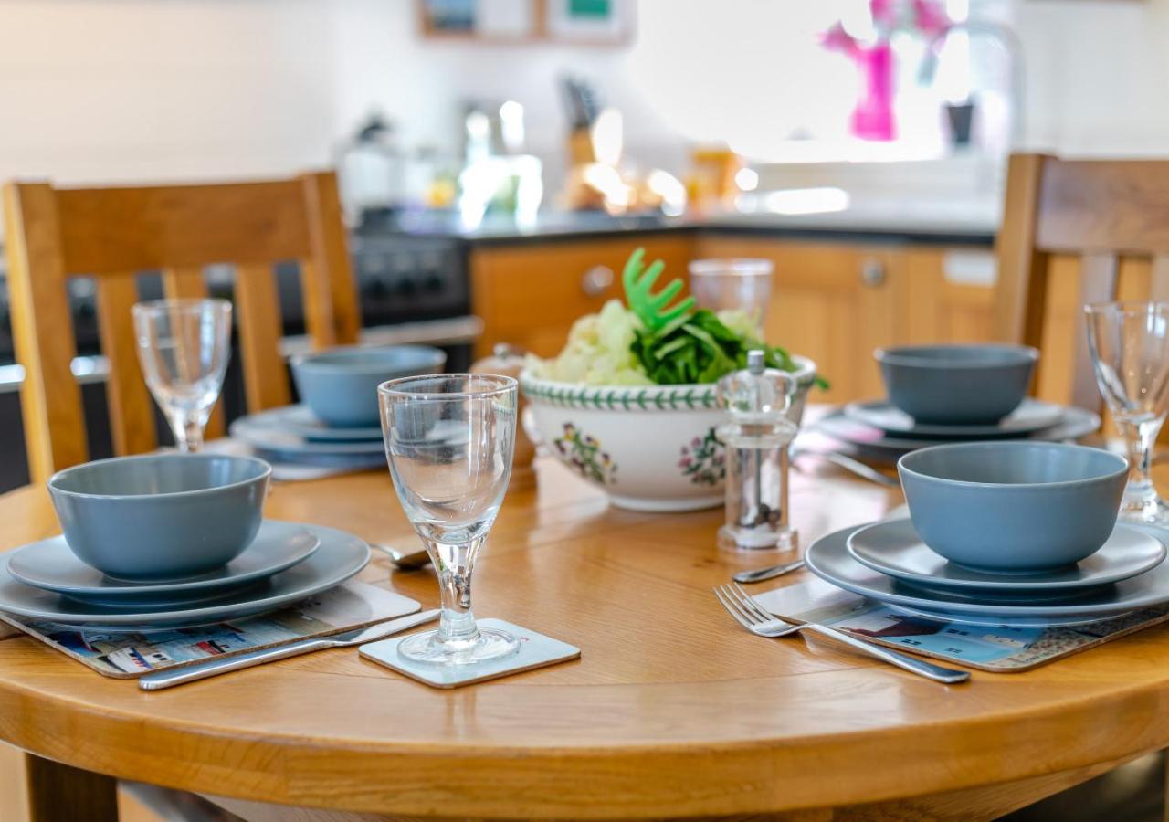 2 Bed in Polruan oc-cgart2