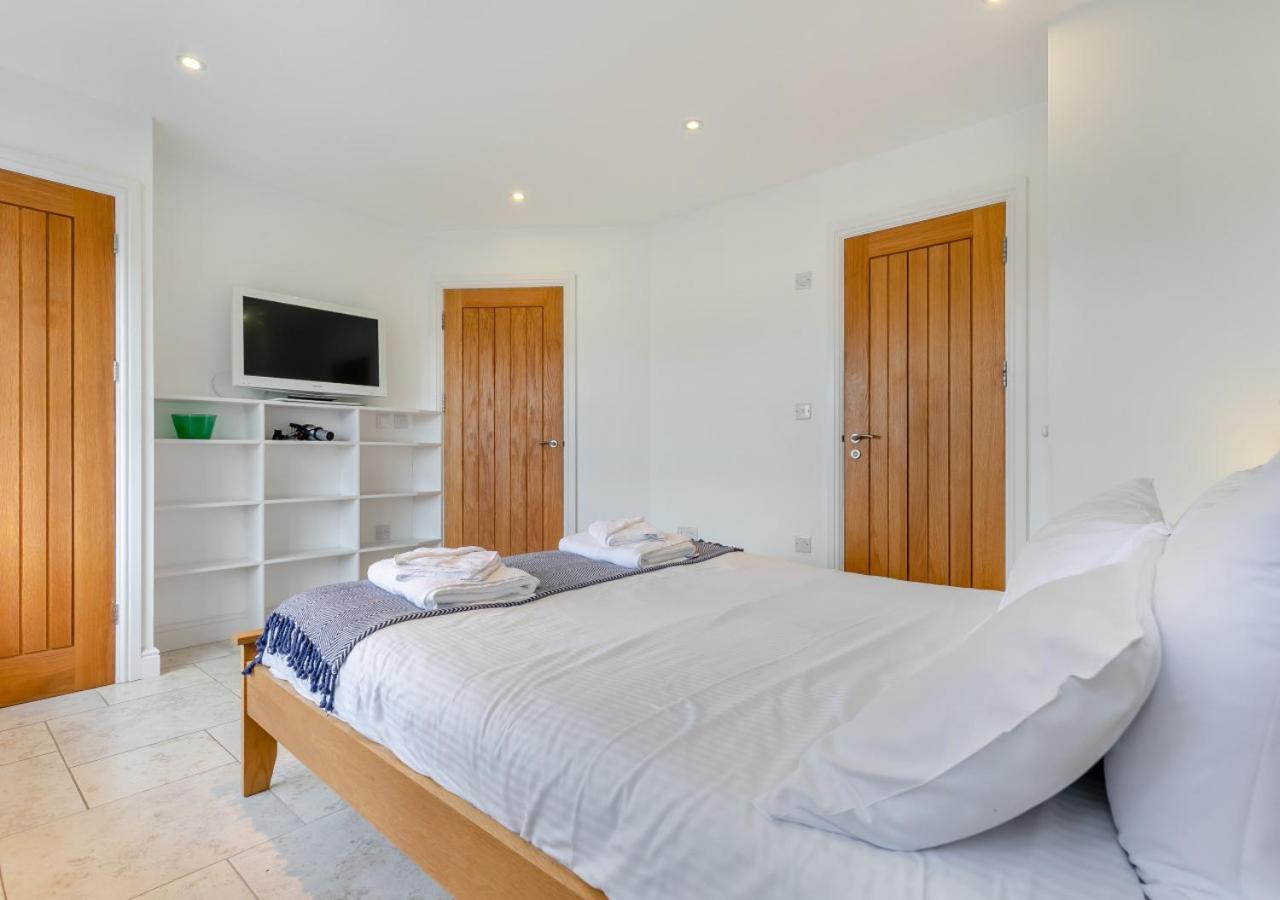 2 Bed in Polruan oc-cgart2