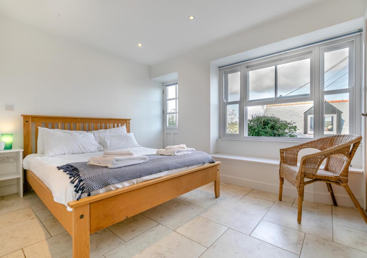 2 Bed in Polruan oc-cgart2