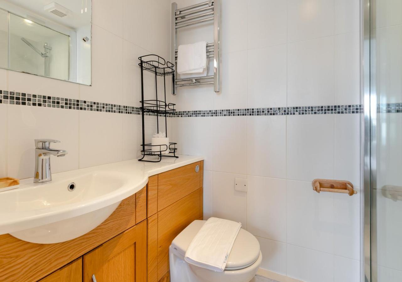 2 Bed in Polruan oc-cgart2