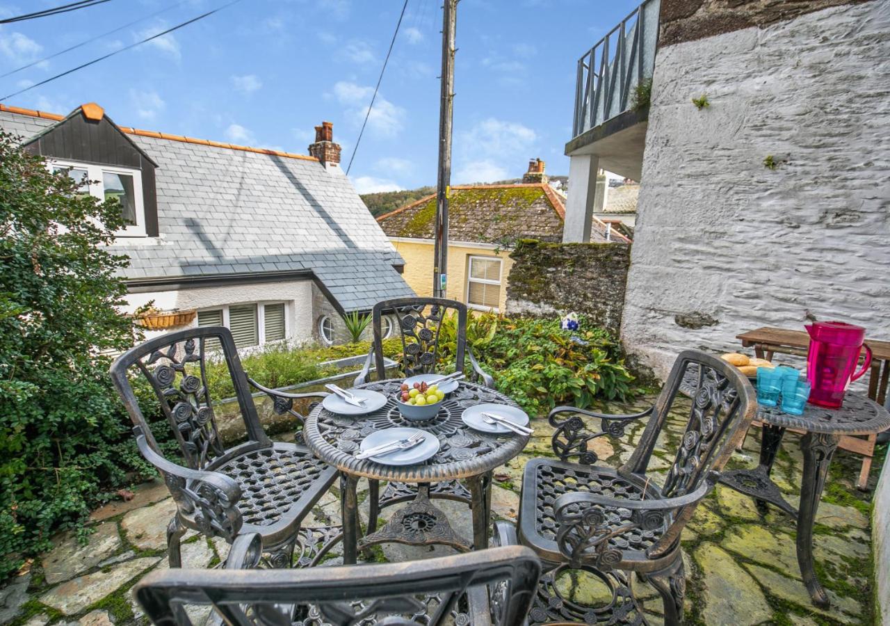 2 Bed in Polruan oc-cgart2