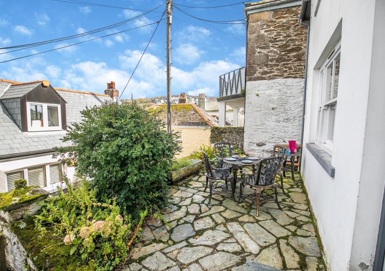 2 Bed in Polruan oc-cgart2