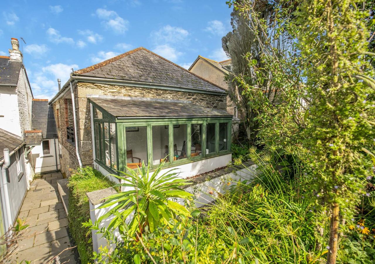 2 Bed in Polruan oc-cgart2