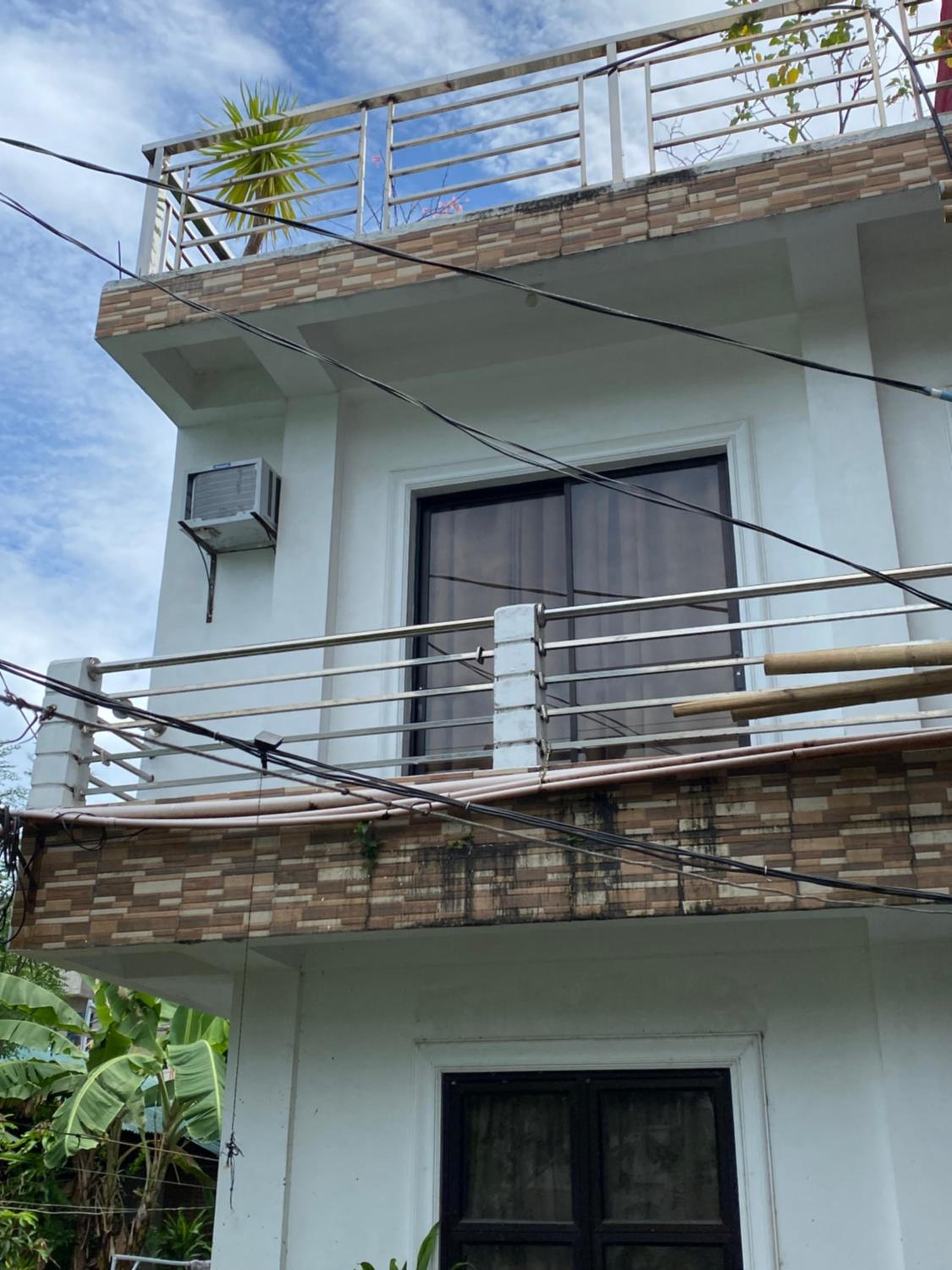 Vargas Apartelle