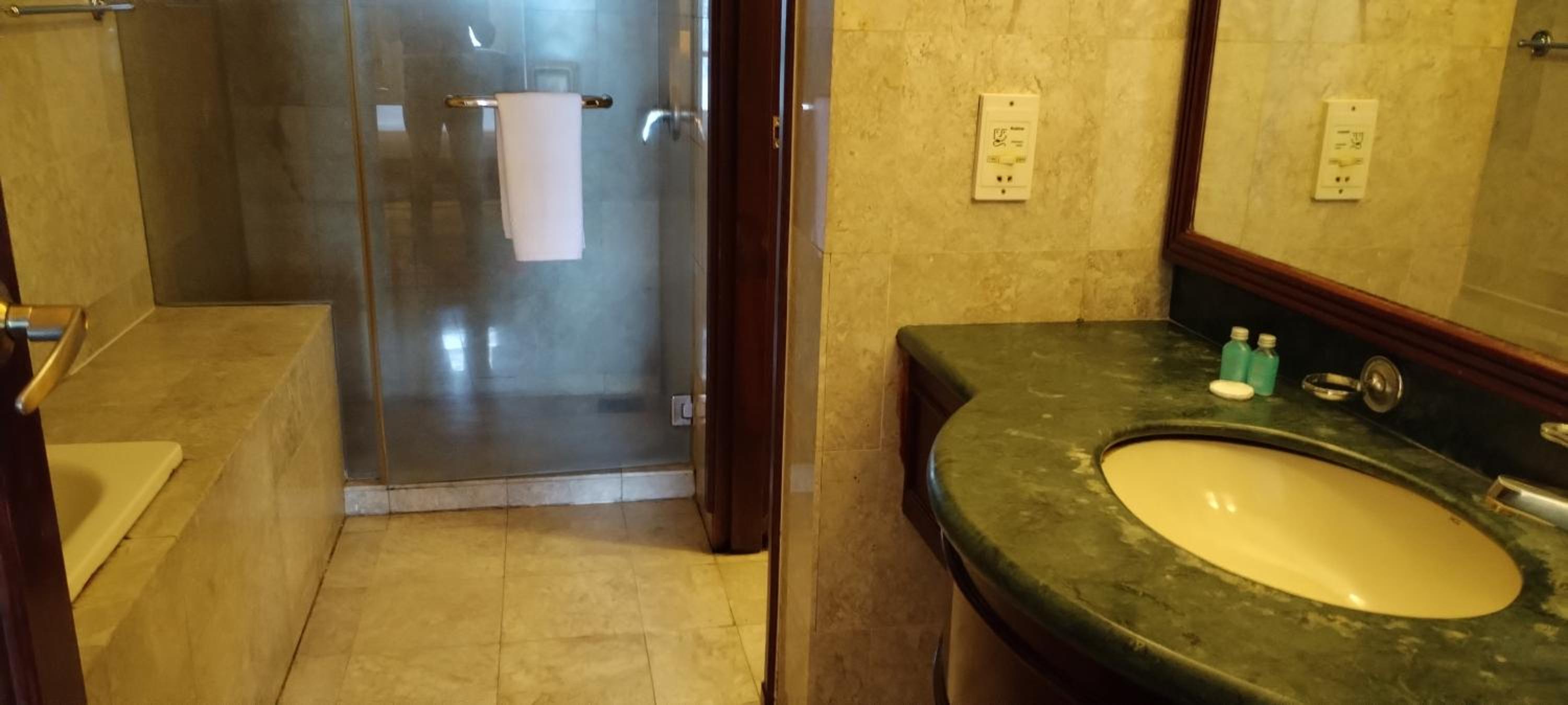 KL Premier Suites AT Times Square