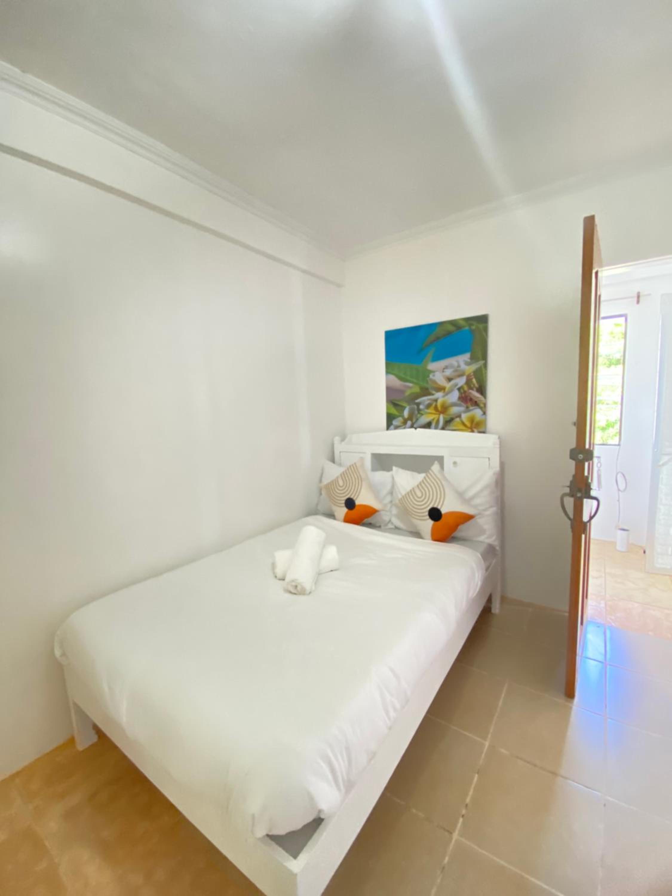 Vargas Apartelle