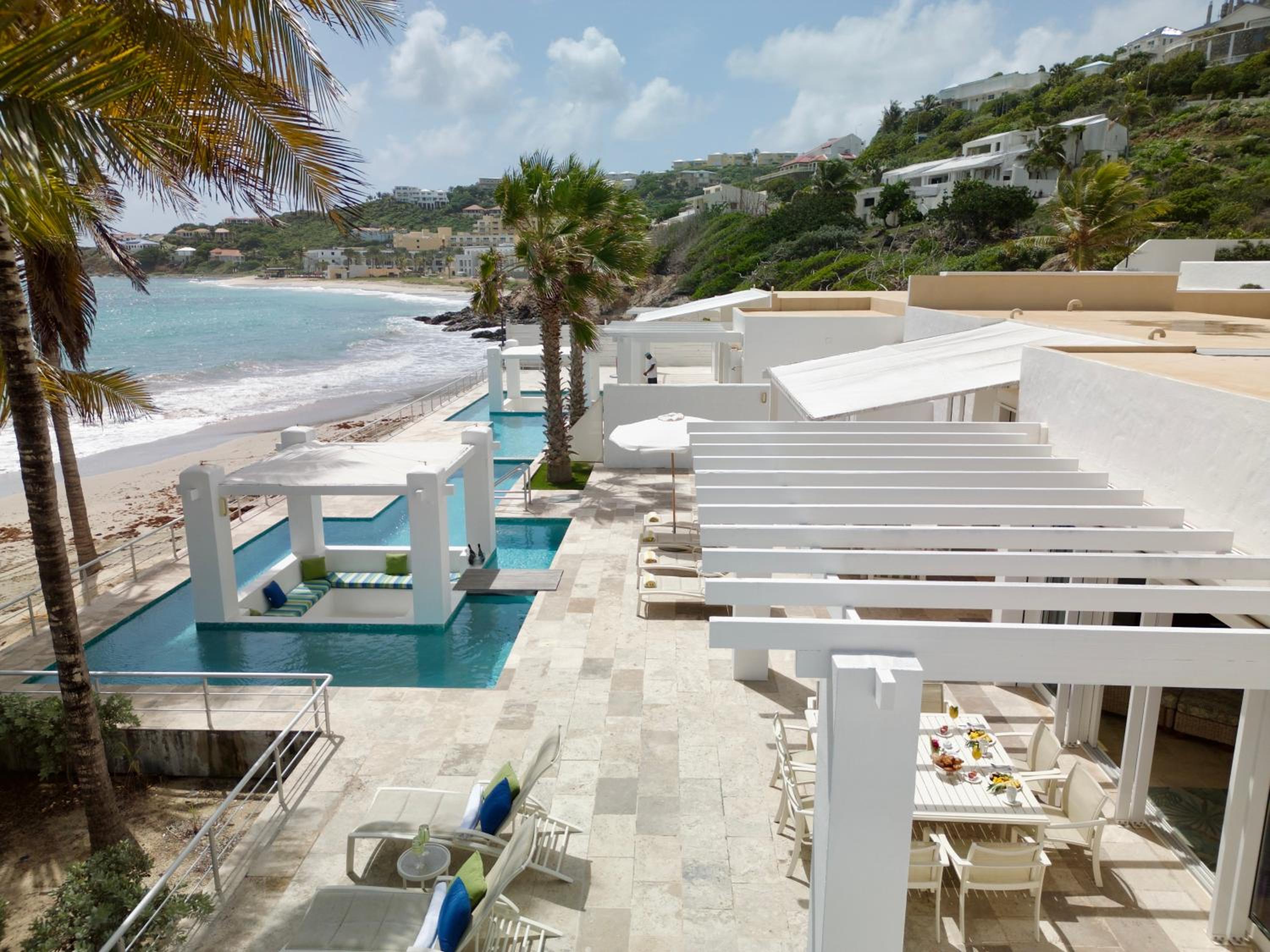 Oceanfront 5-Stars Starfish Villa, Dawn Beach, Private Pool, Secured, Concierge view 2
