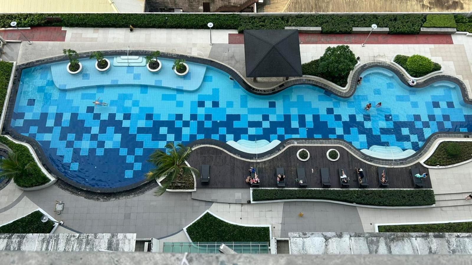 Your Urban Retreat view 4