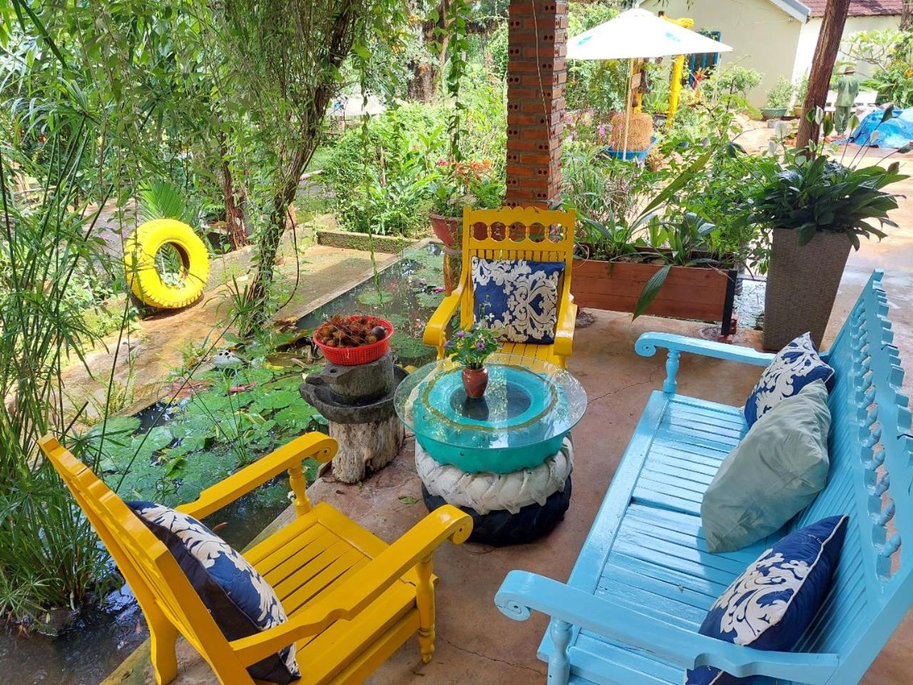 The Lazy Farm- Garden Central House view 2
