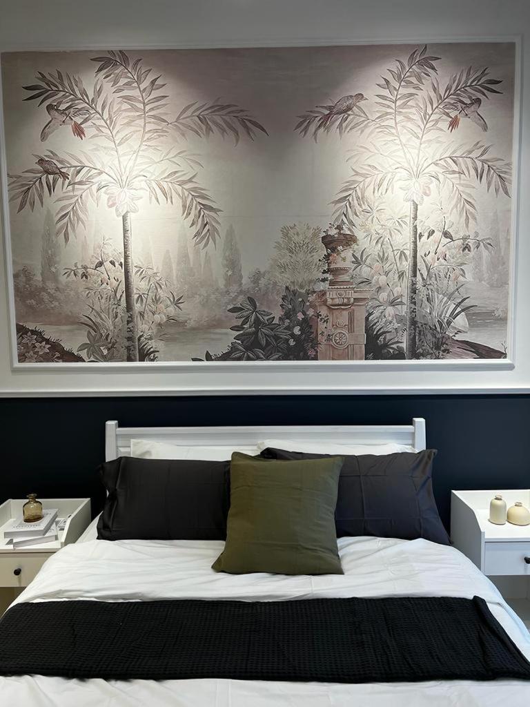 THE EDEN HomeSuite @ CONTINEW RESIDENSI 5 MINS WALK TO MRT