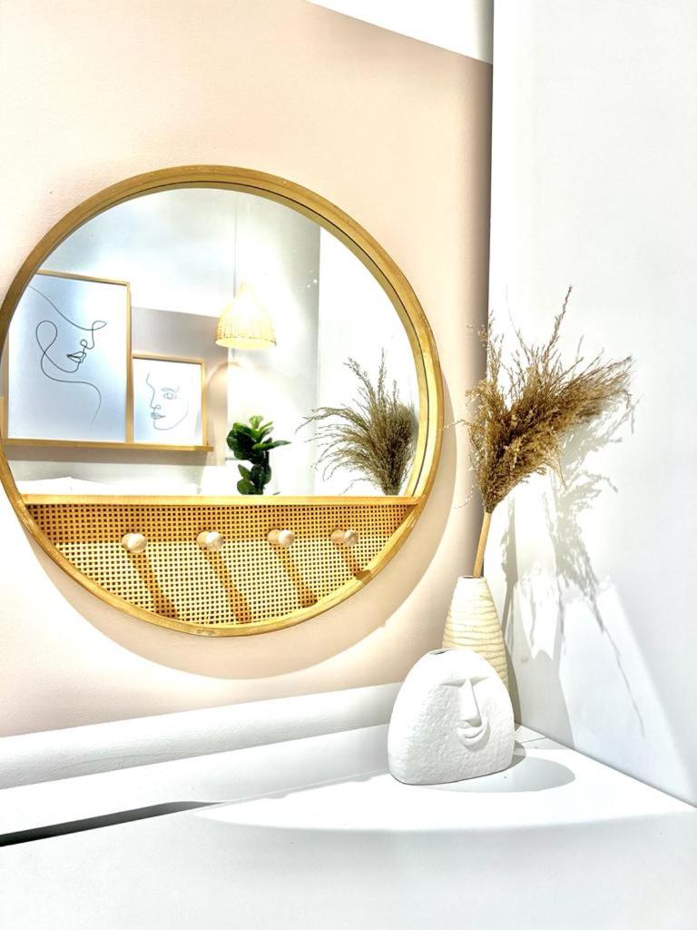 THE EDEN HomeSuite @ CONTINEW RESIDENSI 5 MINS WALK TO MRT