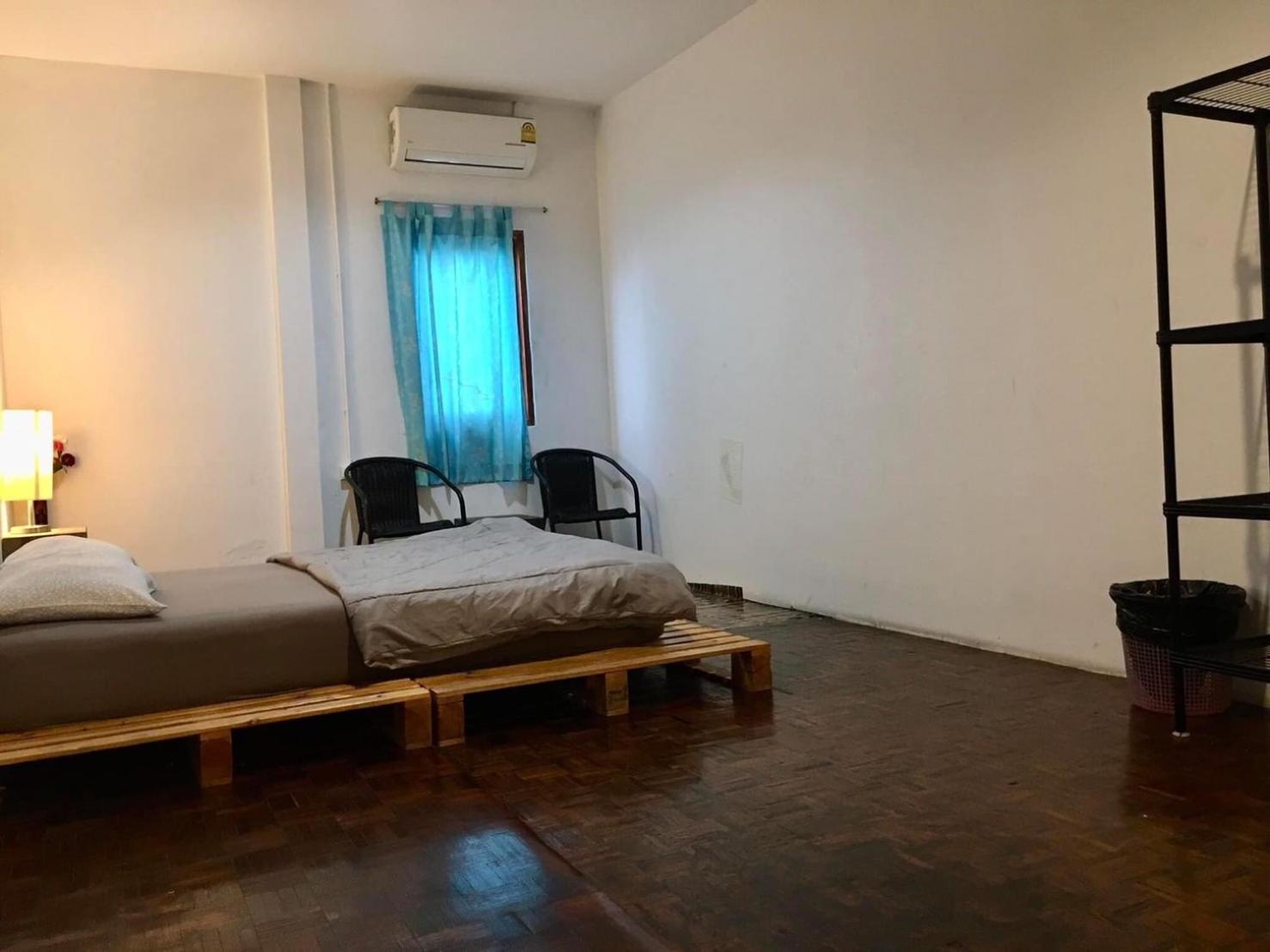 Zee Thai Hostel