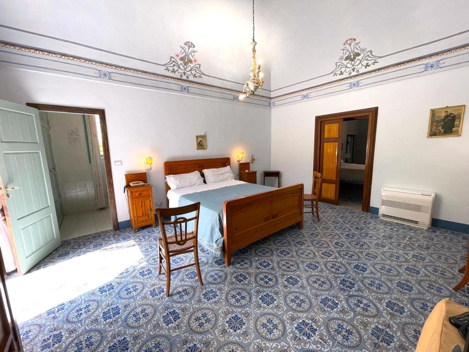 Villa Gorgodaino