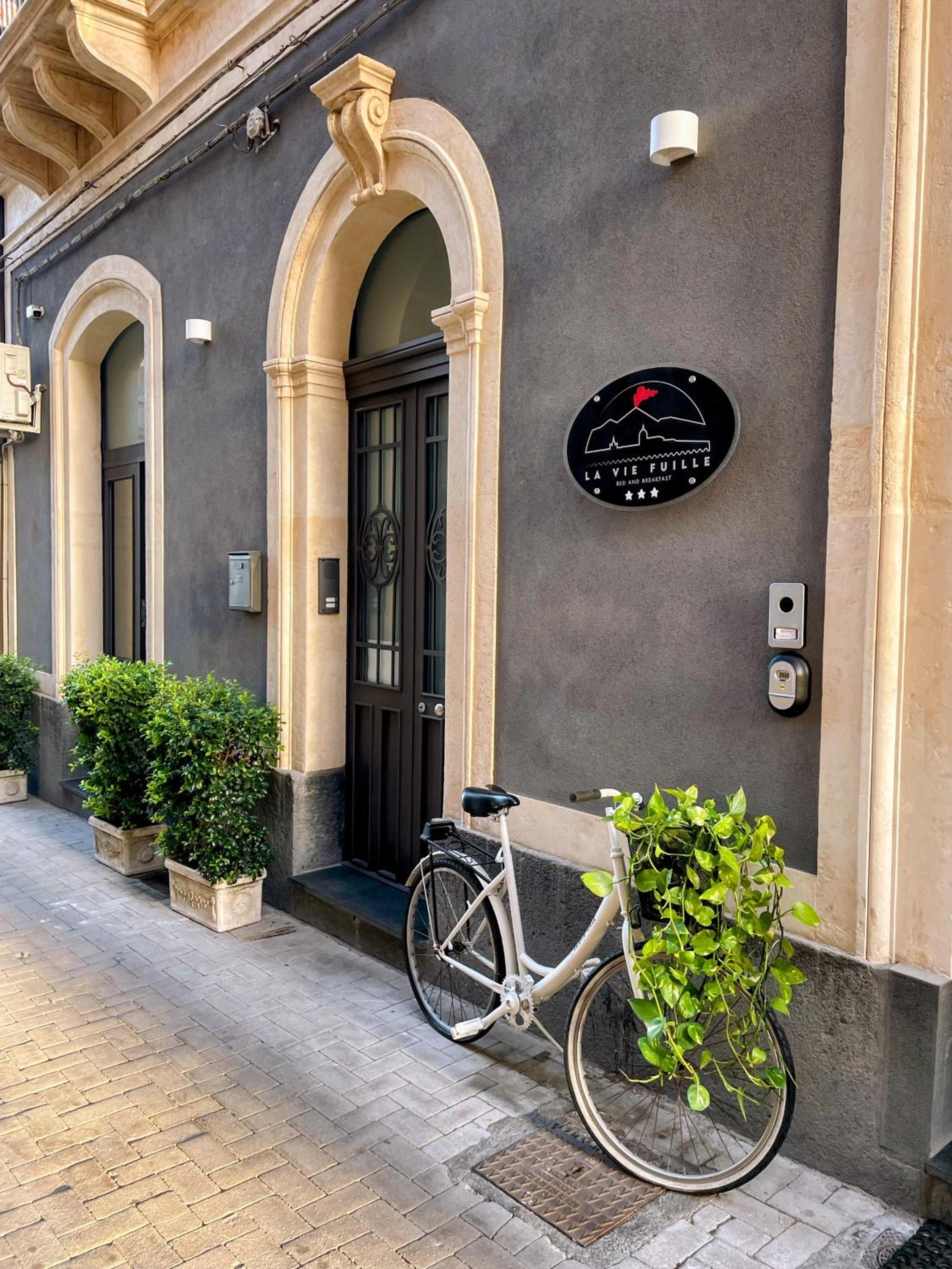 La Vie Fuille Bed and Breakfast view 2