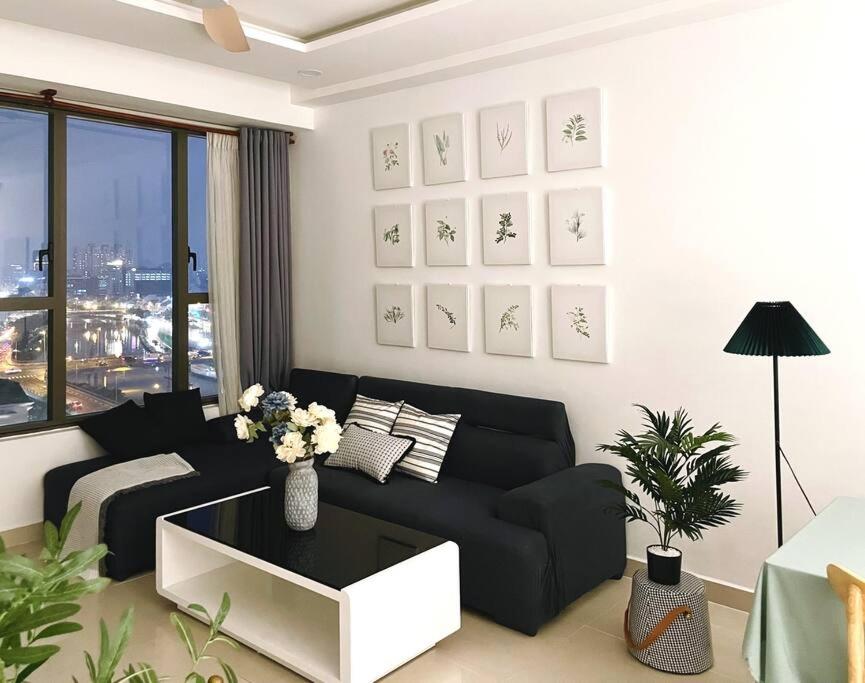 Stunning View/Urban Stylish_Saigon Jardin Chambre at Tresor Building