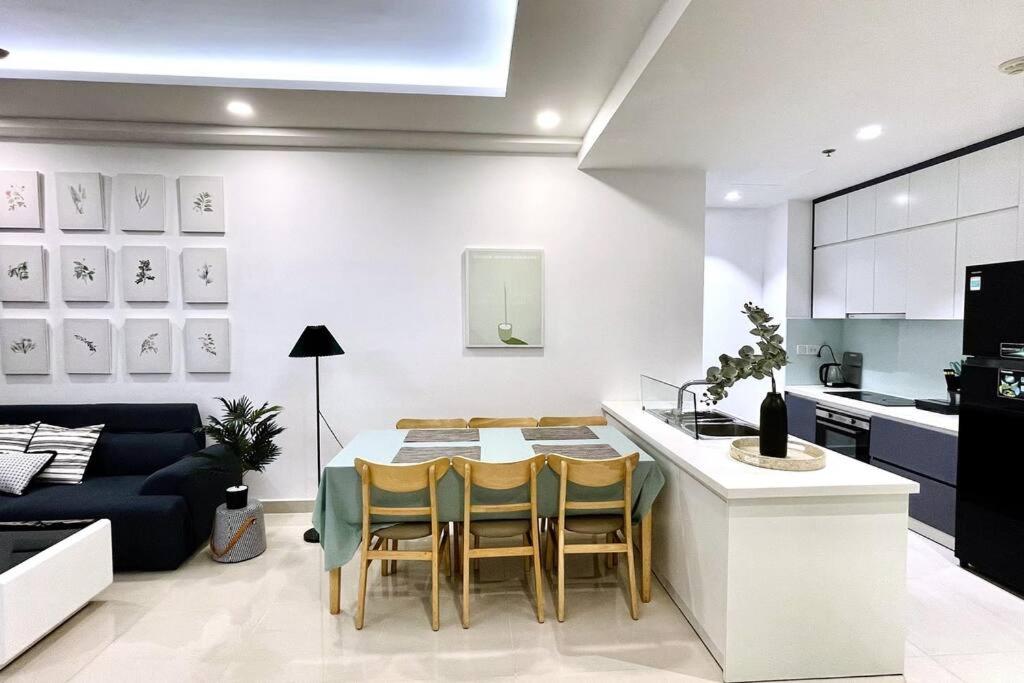 Stunning View/Urban Stylish_Saigon Jardin Chambre at Tresor Building