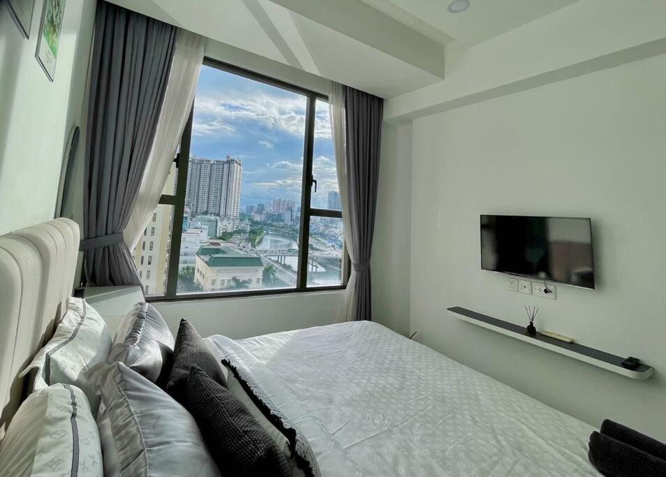 Stunning View/Urban Stylish_Saigon Jardin Chambre at Tresor Building