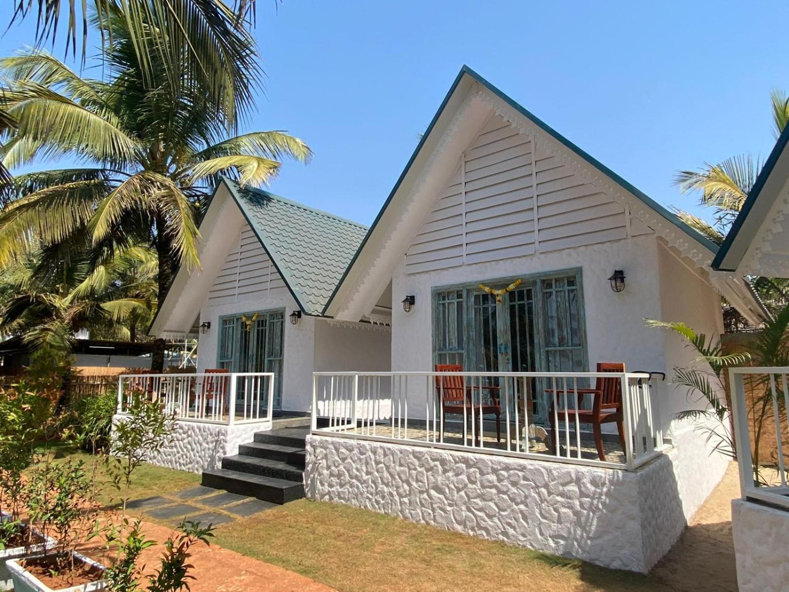 S2 Beach Cottages view 3