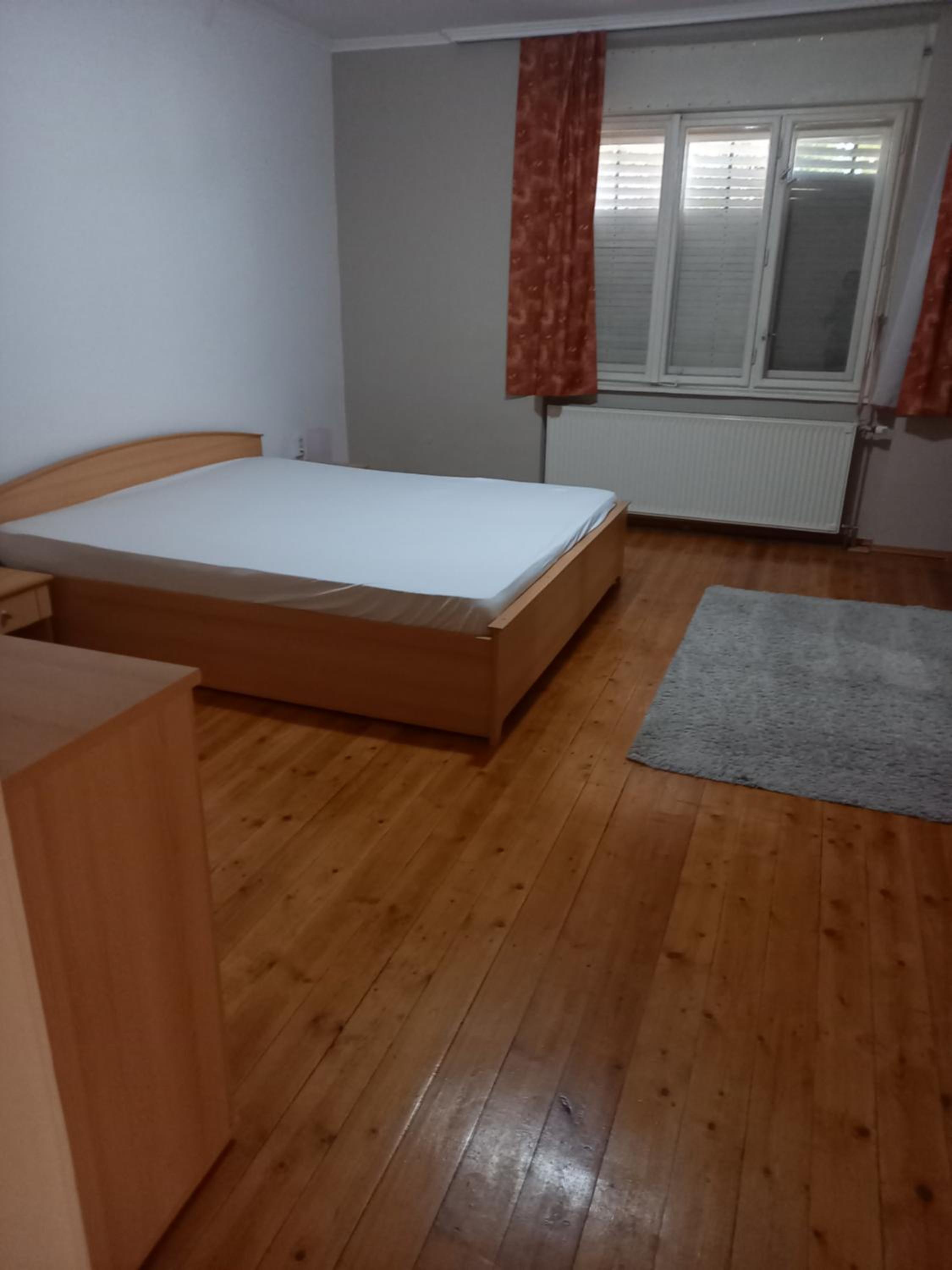 Spacious home view 3