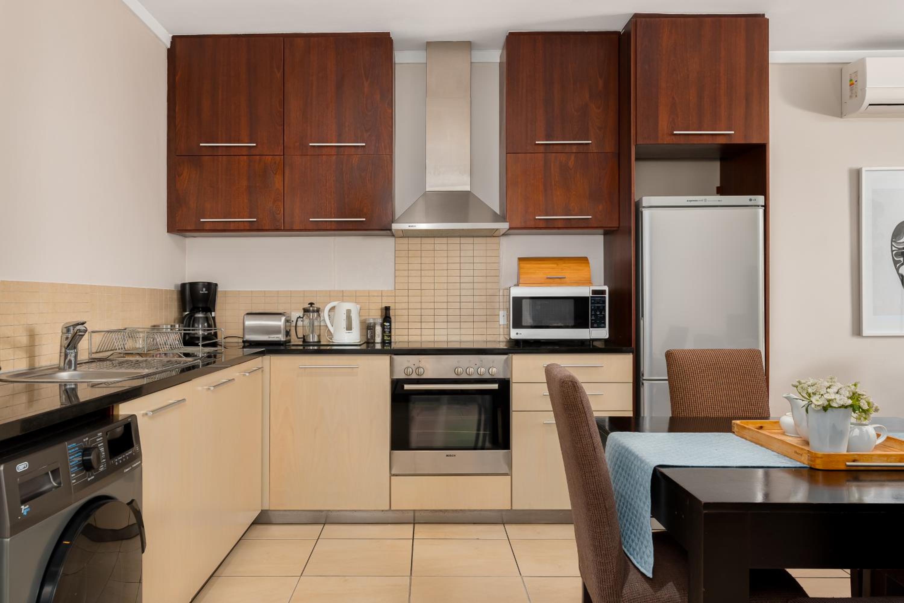 Icon Apartments