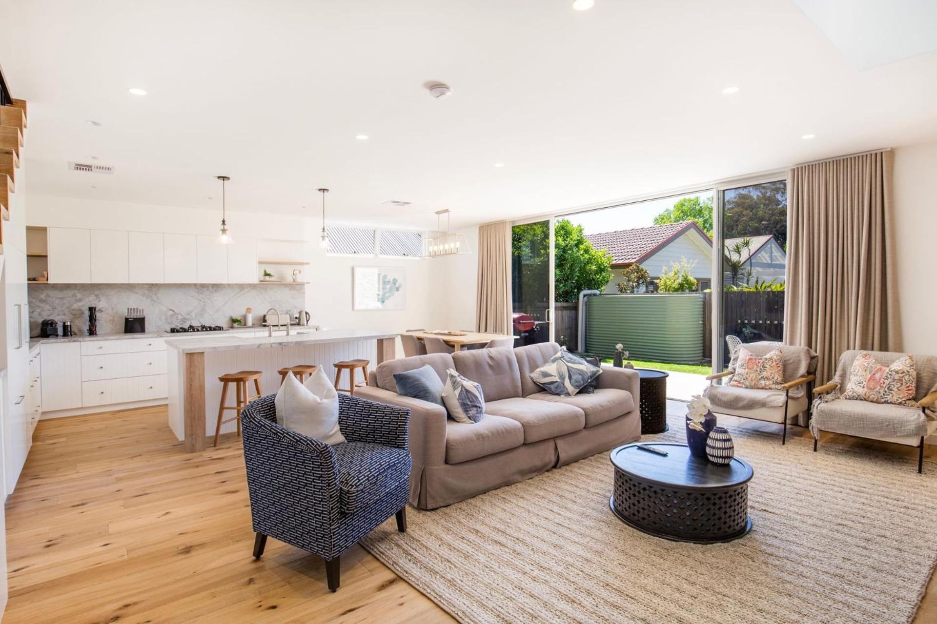 Camellia - Pet Friendly - 3 Min Walk to Centre of Berry