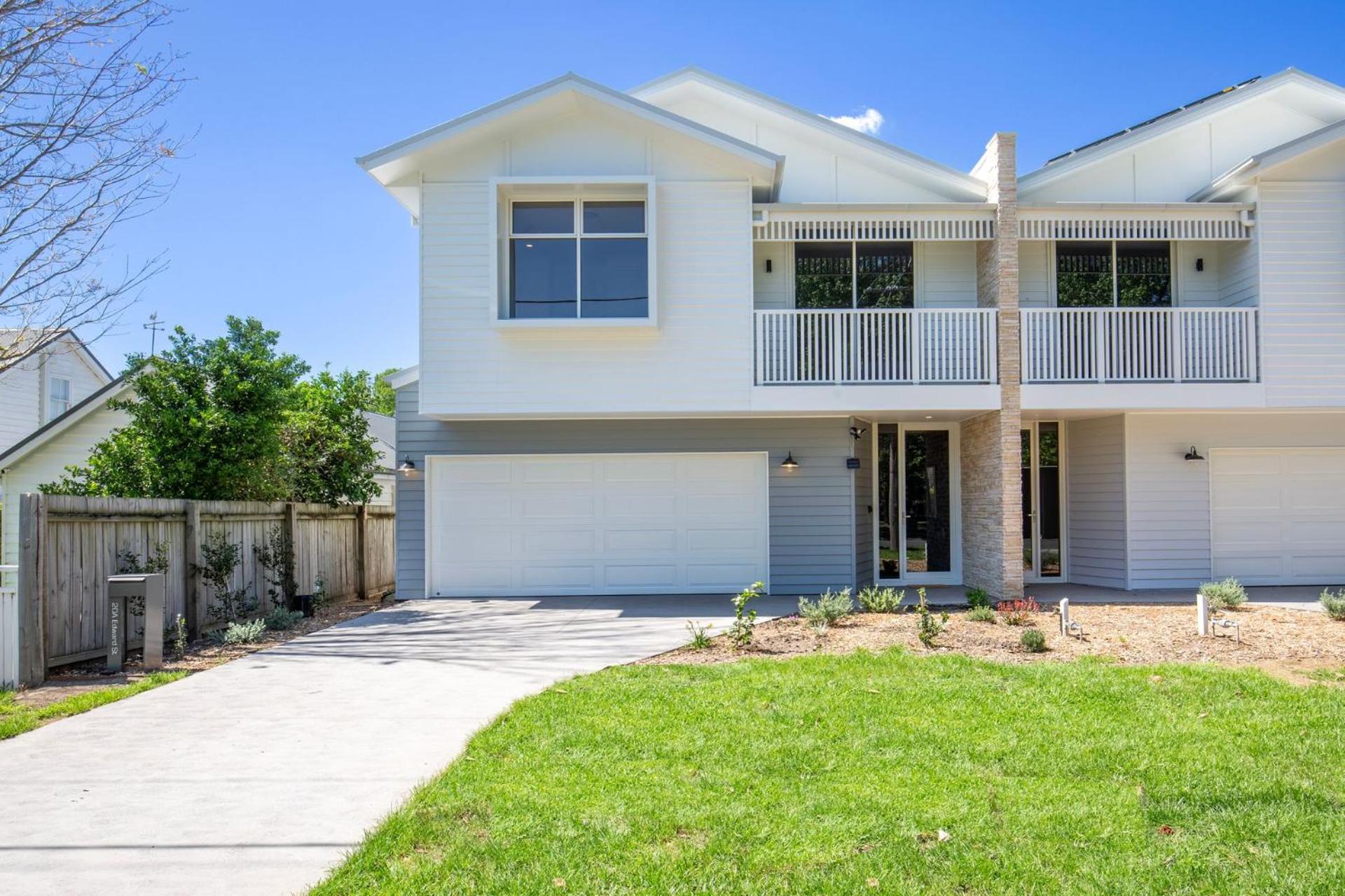 Camellia - Pet Friendly - 3 Min Walk to Centre of Berry