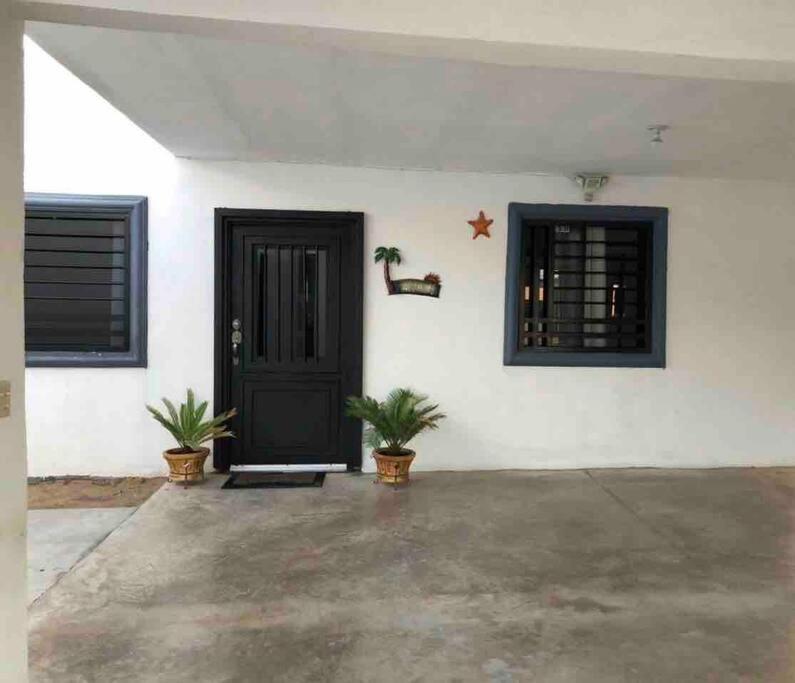 Linda Casa Blanca