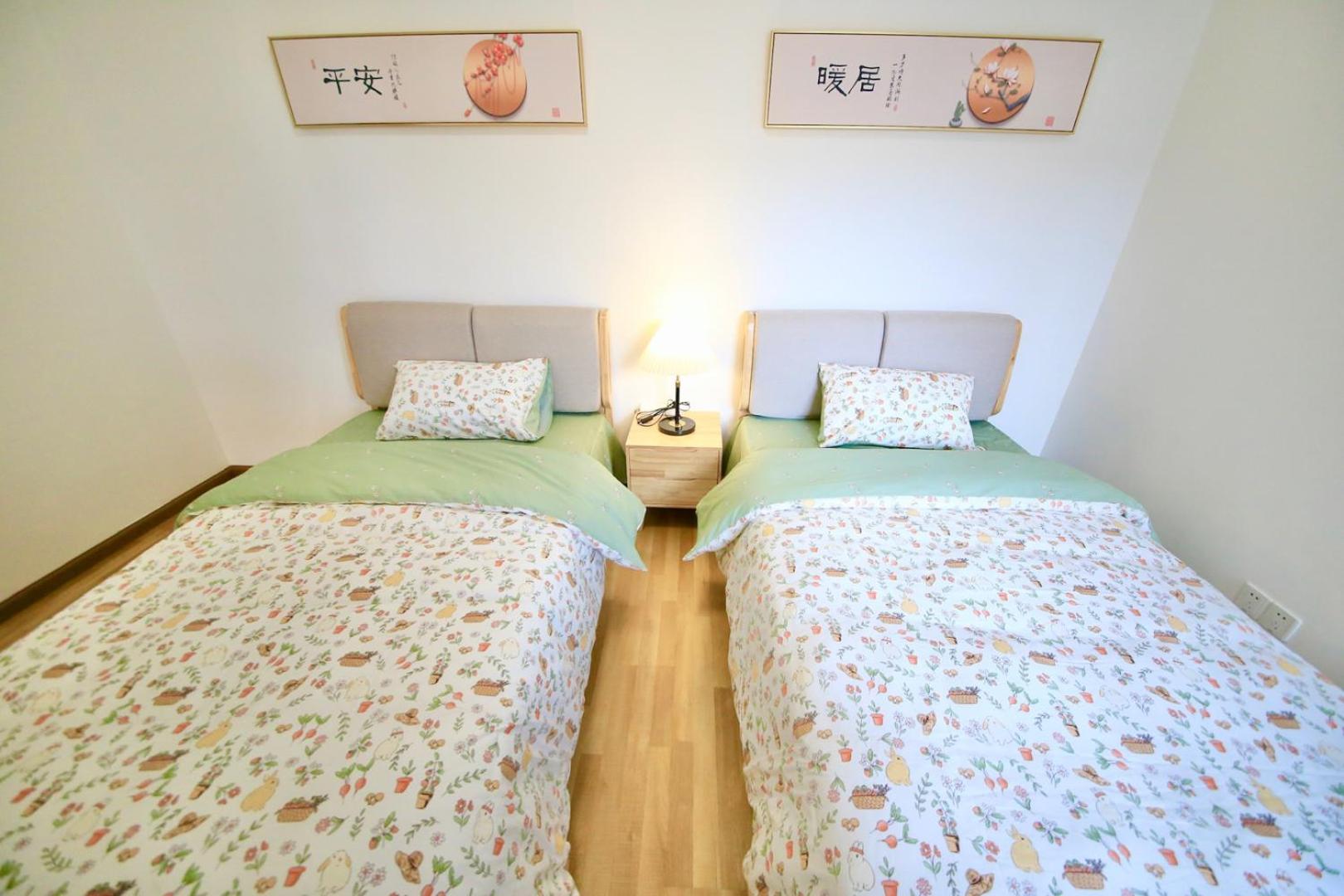 Colorful Yunnan Absolutely Beautiful Dian B&B