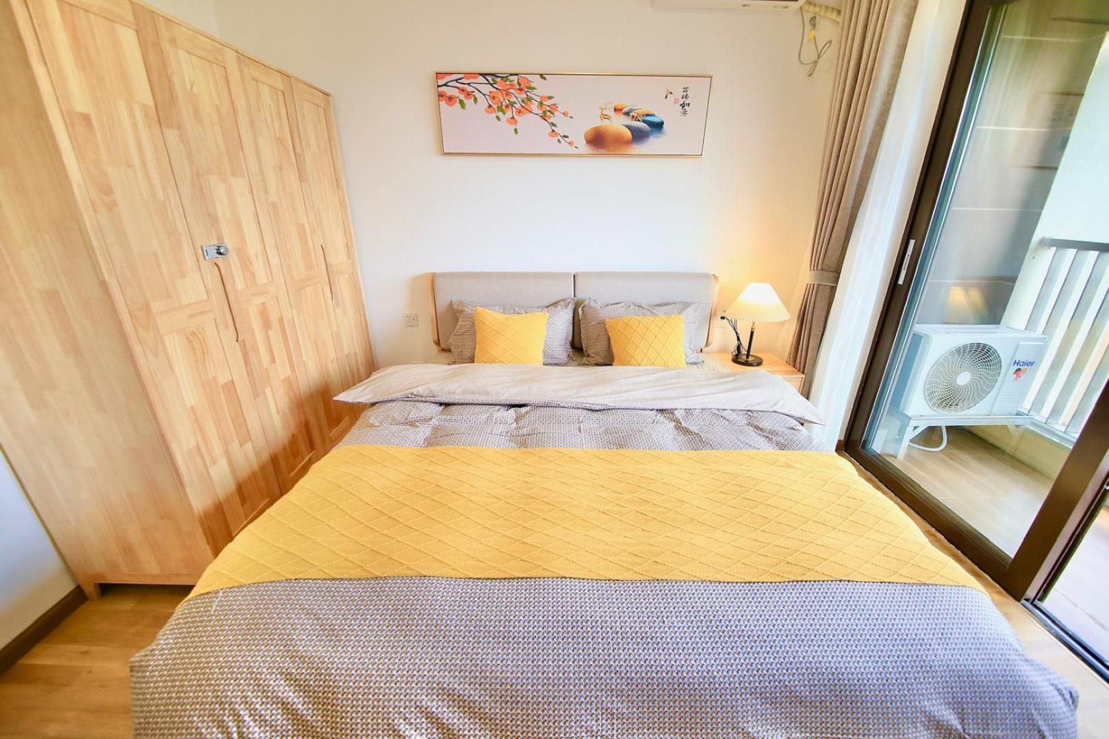 Colorful Yunnan Absolutely Beautiful Dian B&B
