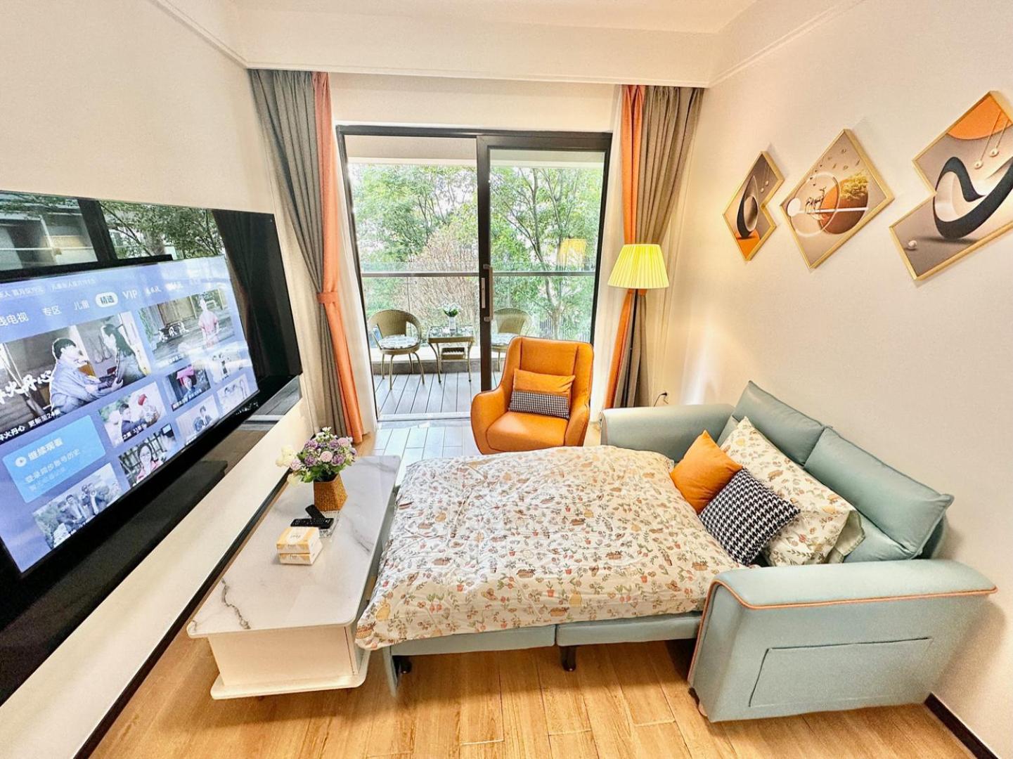 Colorful Yunnan Absolutely Beautiful Dian B&B