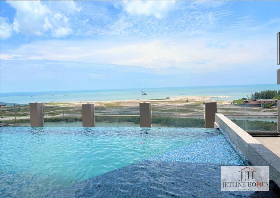 Melaka Raya Imperio Studio Pool View-2pax-WI-Fi photo 8