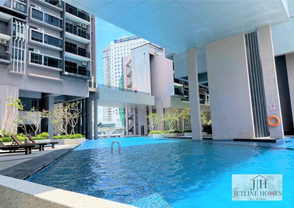 Melaka Raya Imperio Studio Pool View-2pax-WI-Fi photo 6