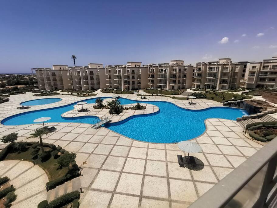 SUNNY BEACH resort apartment for rent in Montazah