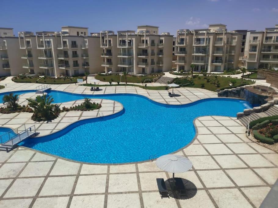 SUNNY BEACH resort apartment for rent in Montazah