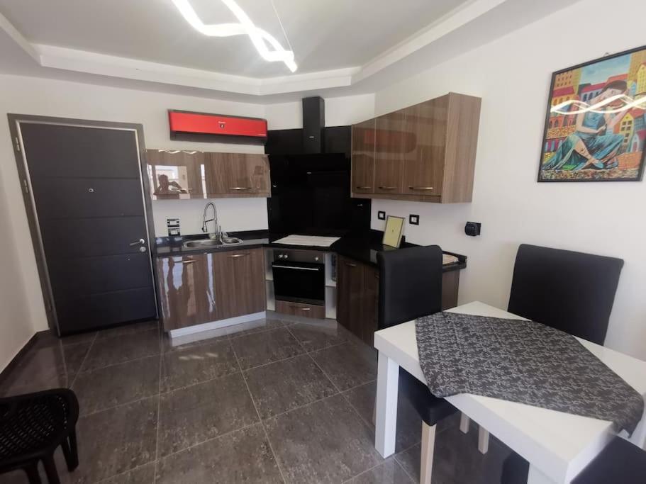 SUNNY BEACH resort apartment for rent in Montazah