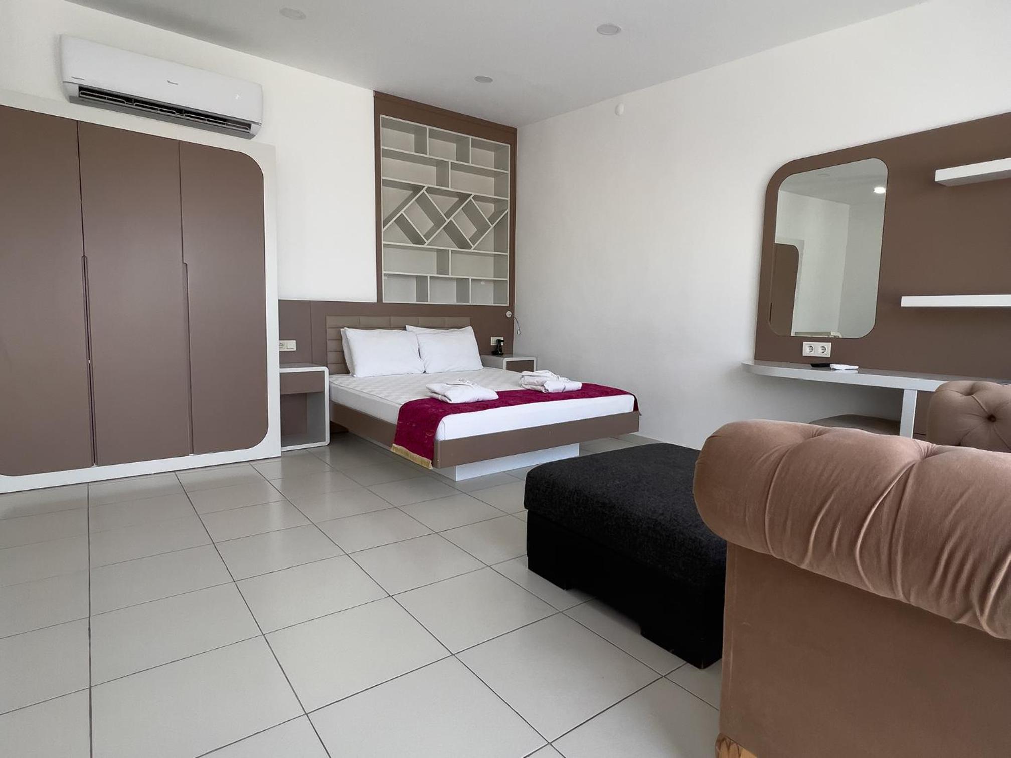 Puding Hotel - Image 53