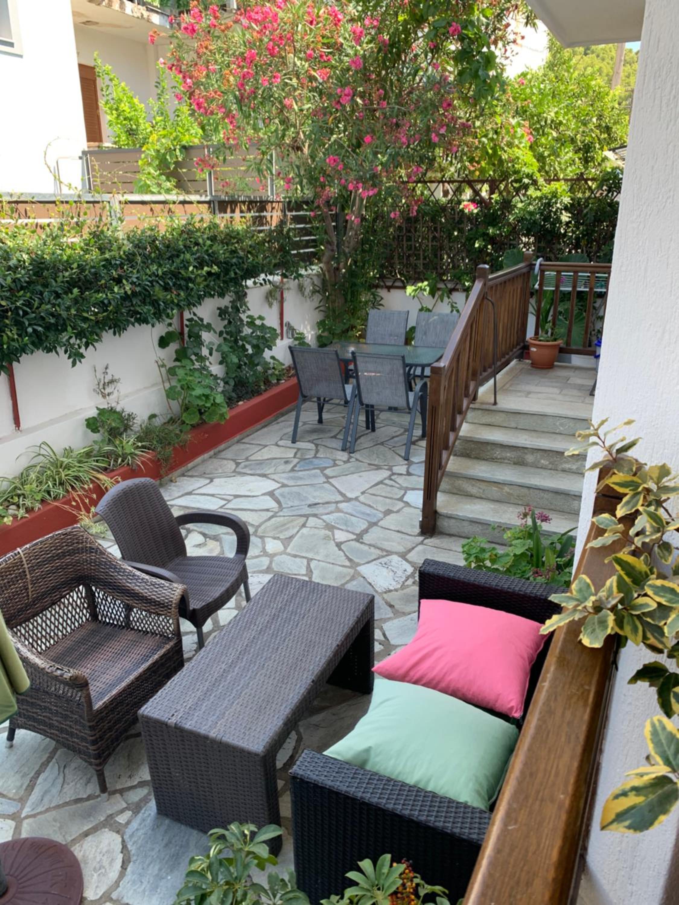 Dafni Studios view 3