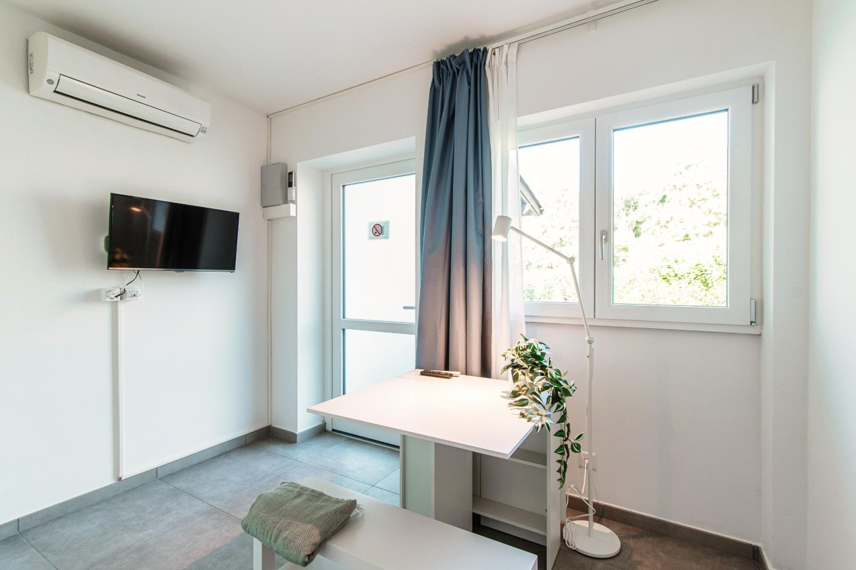 Le Betulle Studios by Quokka 360 - Studio Apartments by Lake Origlio