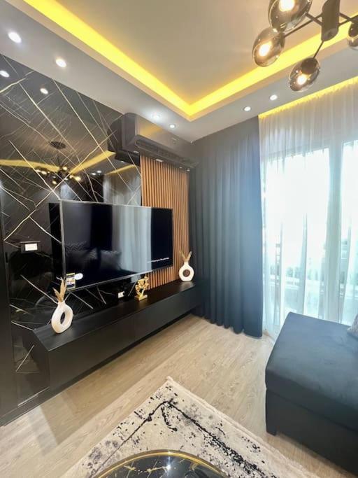 Amazing luxury 2BR Apt@Madinty+Patio with views!