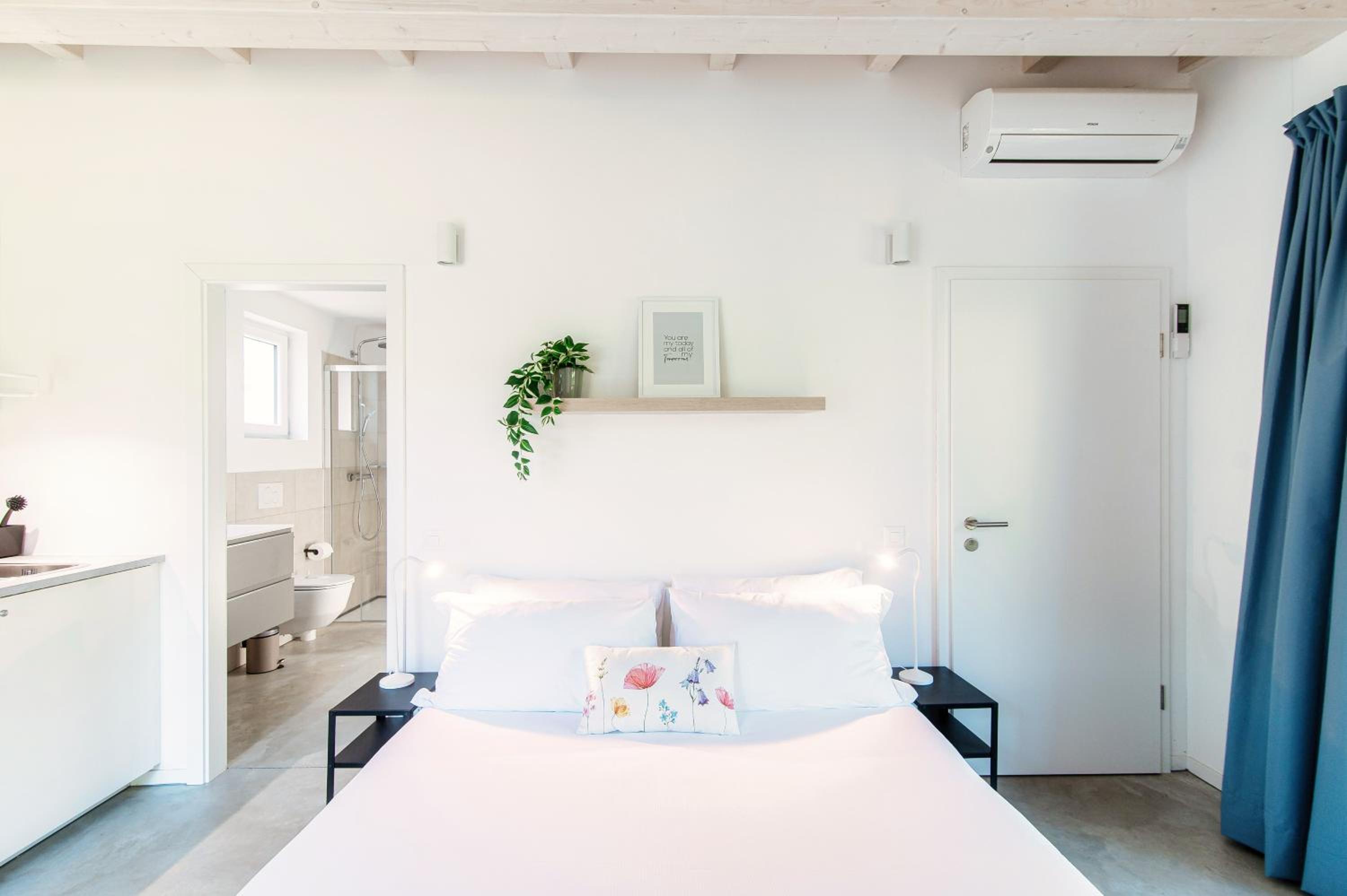 Le Betulle Studios by Quokka 360 - Studio Apartments by Lake Origlio