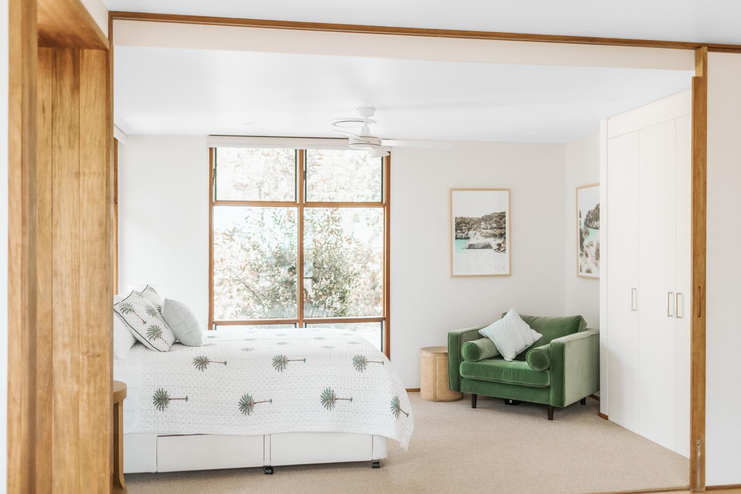 Montville Resort Style Holiday Retreat with pool