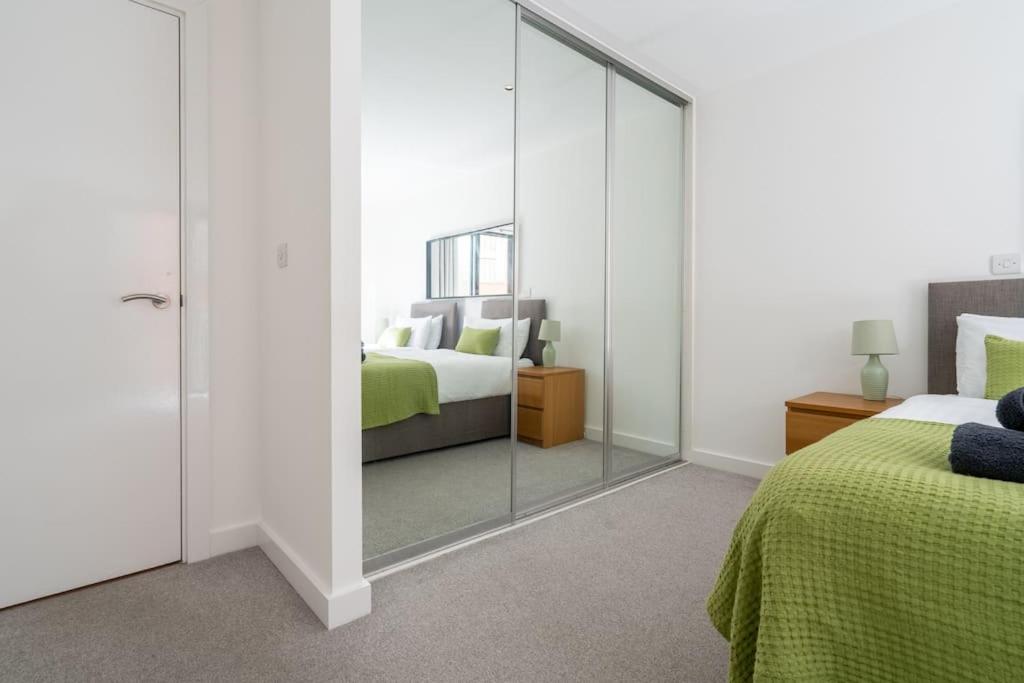 The Zenith: Your Urban Oasis view 4