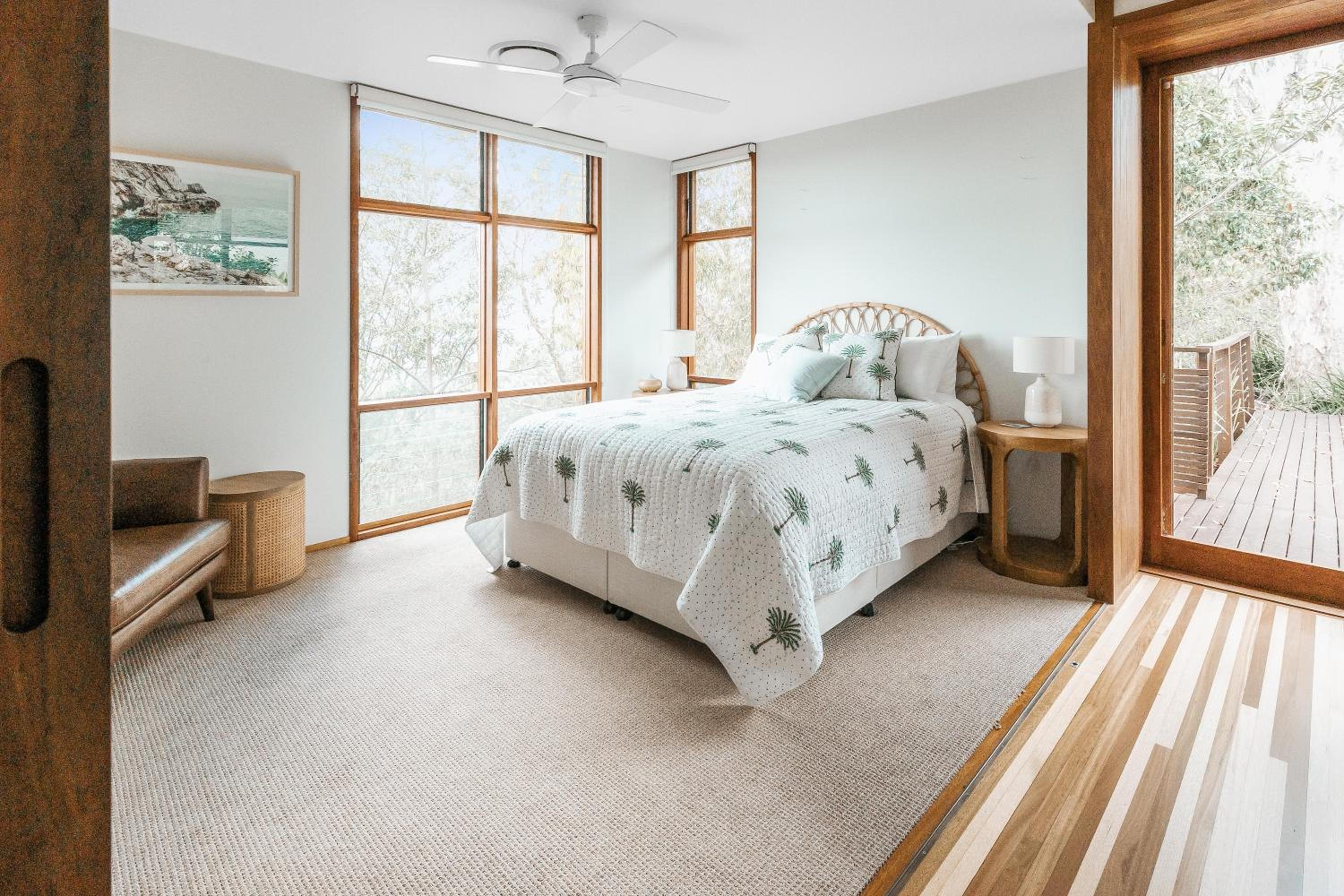 Montville Resort Style Holiday Retreat with pool