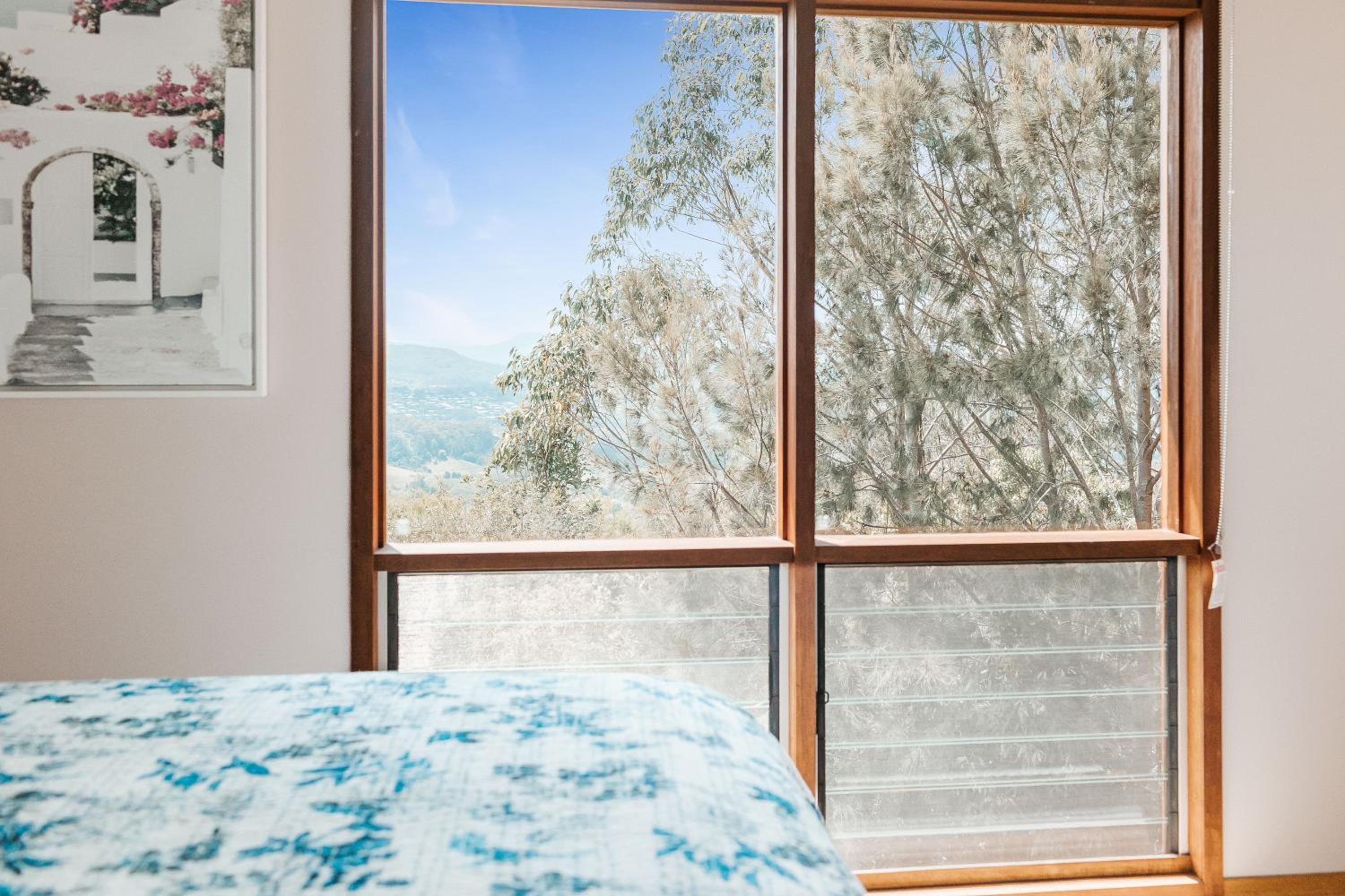 Montville Resort Style Holiday Retreat with pool