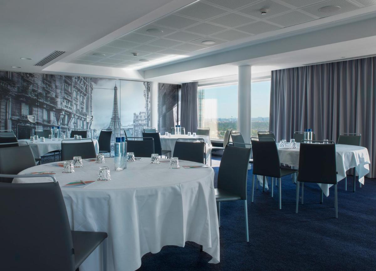 meeting room