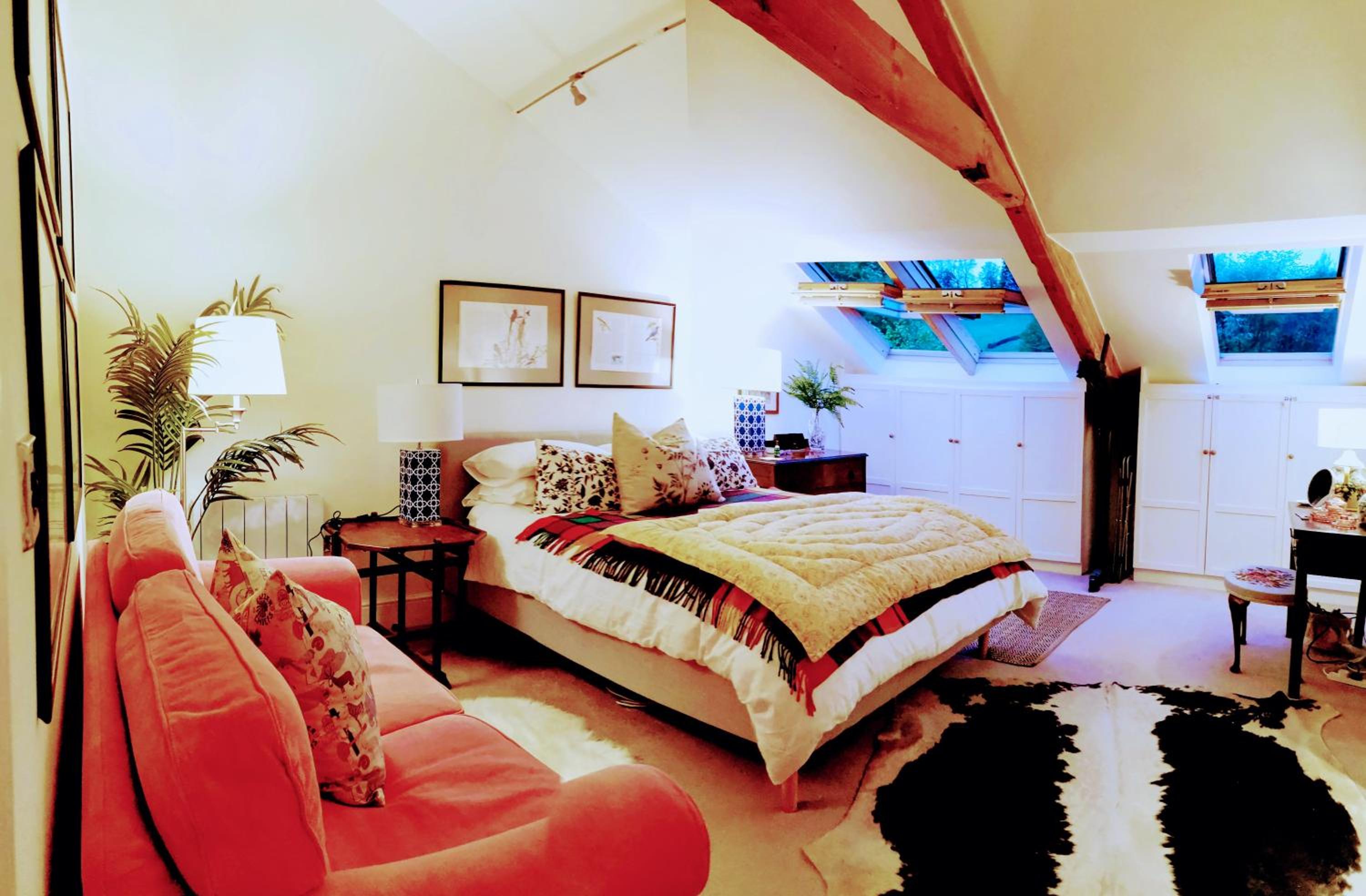 Spacious Luxury Apartment