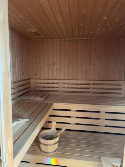 Aangenaam op de Rijn, woonboot, inclusief privé sauna